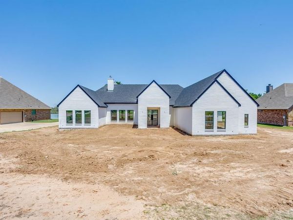 129 Lakeside Drive , Lipan, TX 76462
