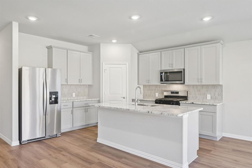 3217 Romero Plaza, Fort Worth, TX 76179 Main Photo