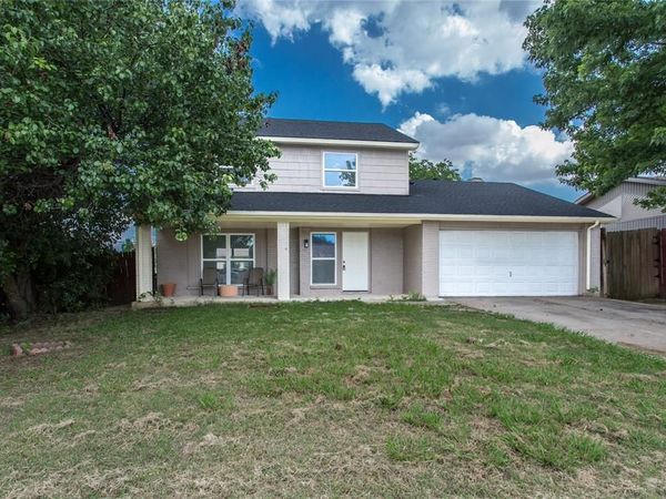 2213 Havenwood Drive , Arlington, TX 76018