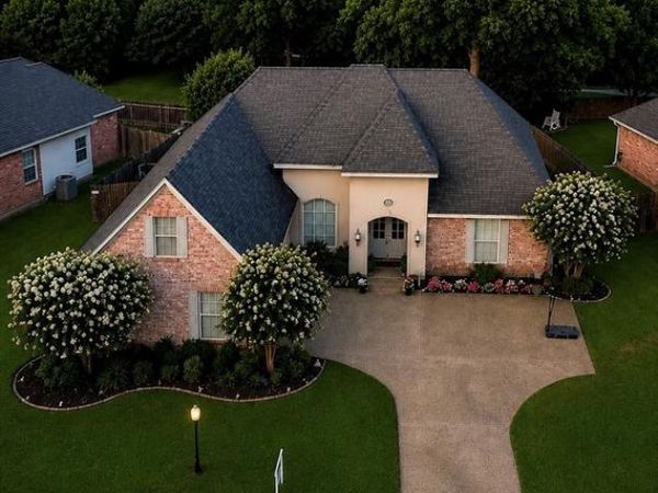 378 Saint Charles Boulevard, Shreveport, LA 71106