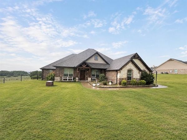 115 Mike Thornton Court, Weatherford, TX 76088
