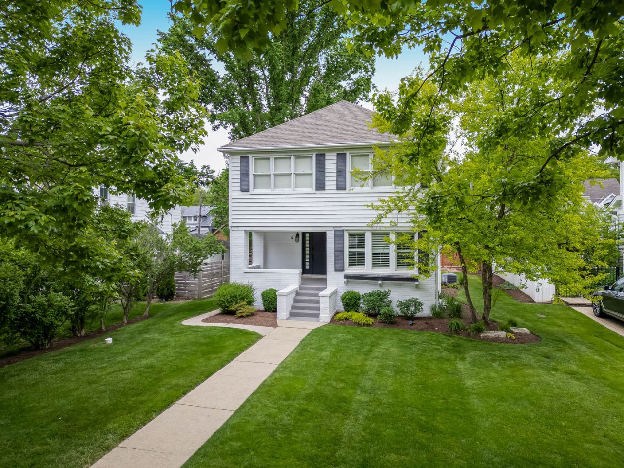 9 S Bruner Street, Hinsdale, IL 60521
