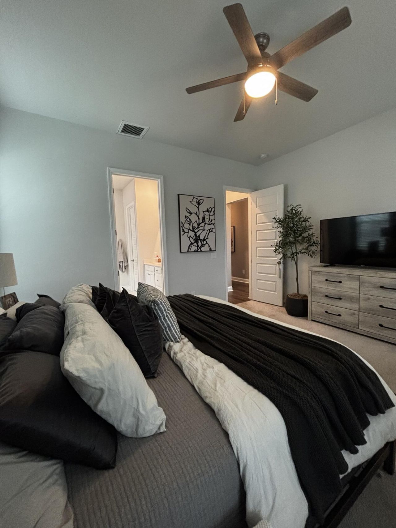 214 Narrowleaf Avenue Photo 7