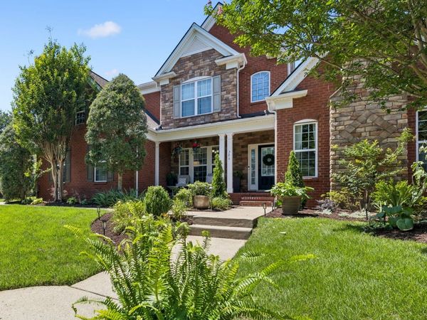 706 Pennines Cir, Brentwood, TN 37027