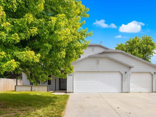 1104 Valley Ct, Middleton, ID 83644