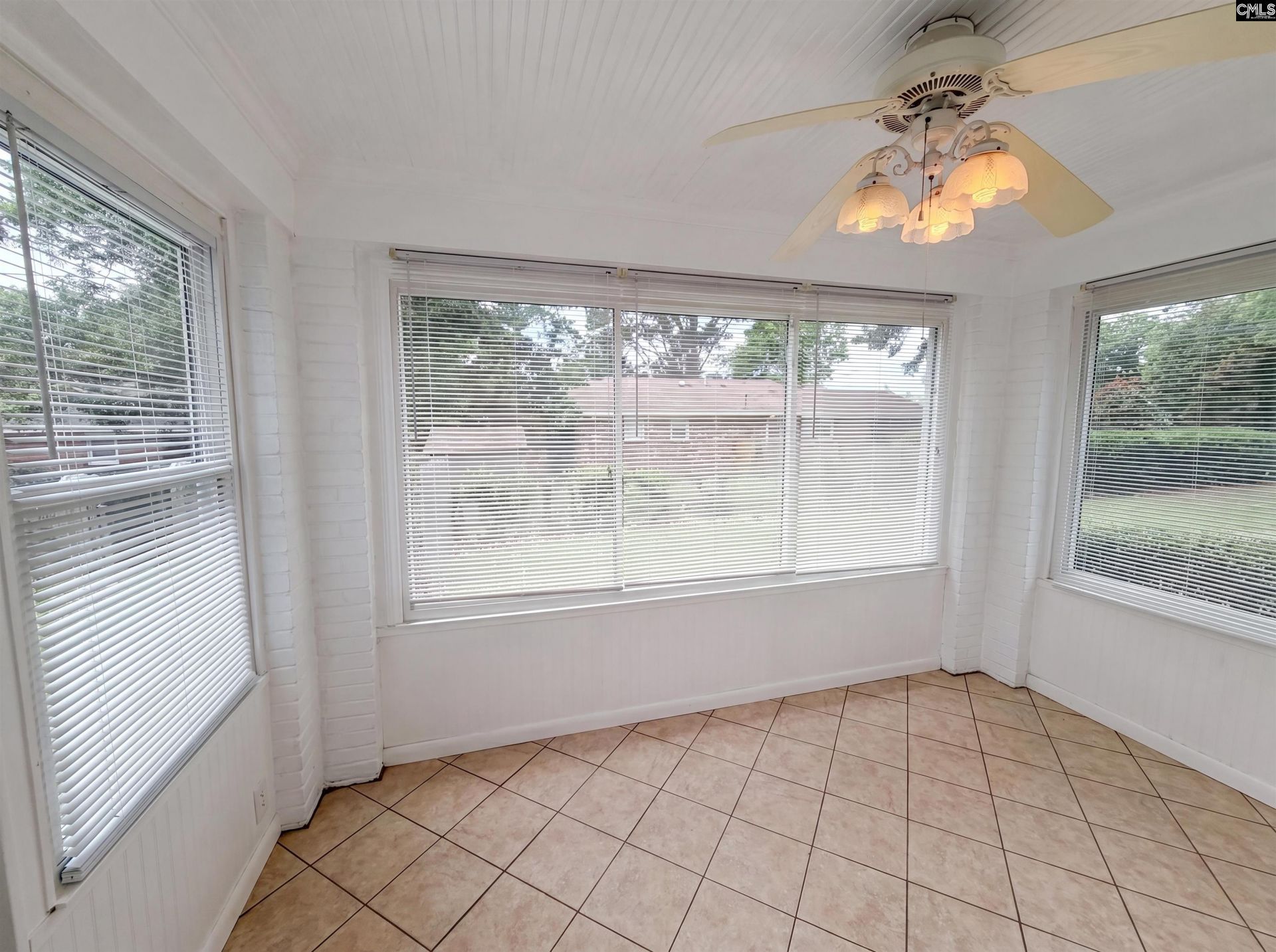 1558 Hazelwood Road  Photo 15