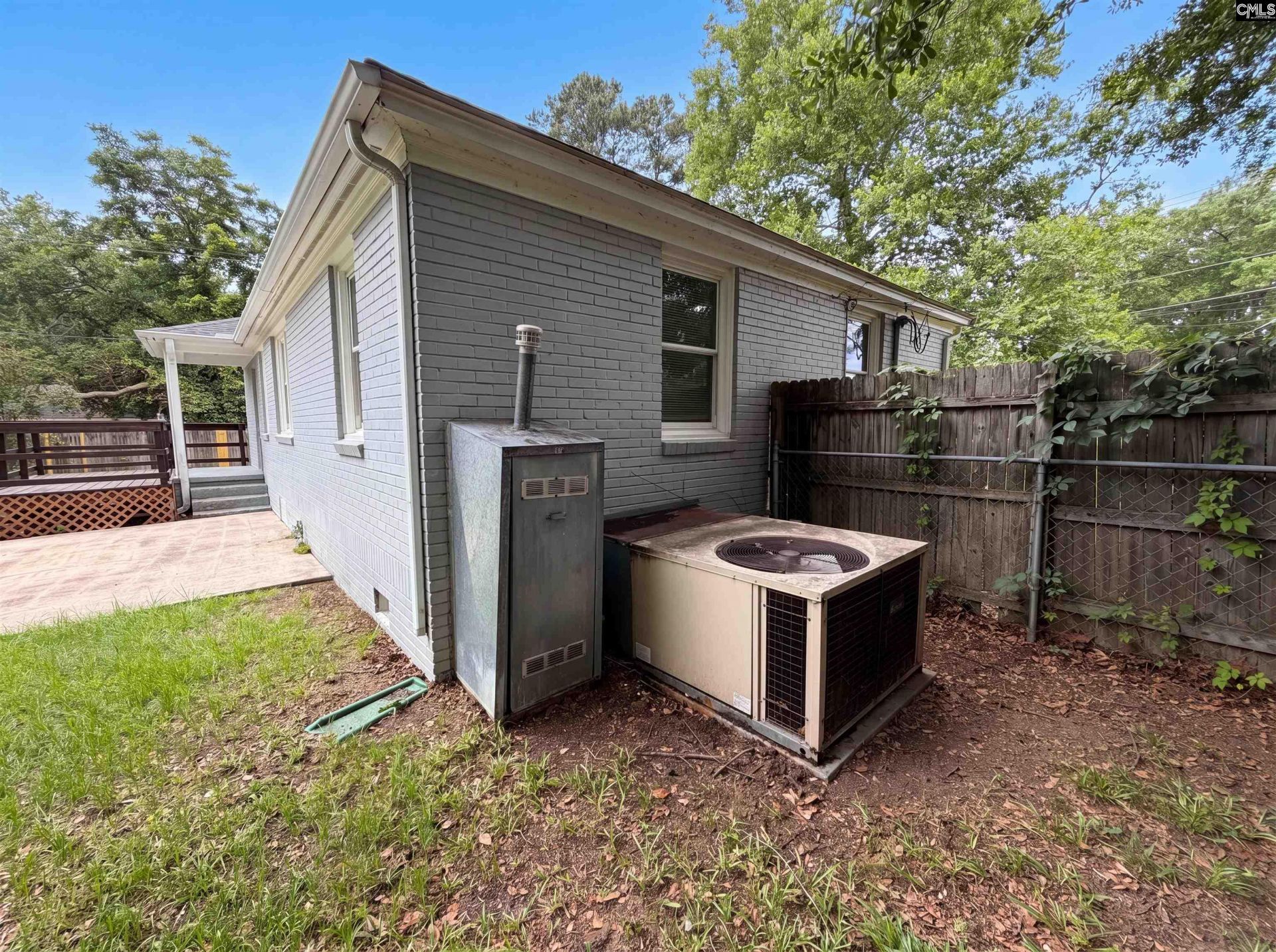 1558 Hazelwood Road  Photo 22