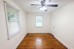 1558 Hazelwood Road  photo 4