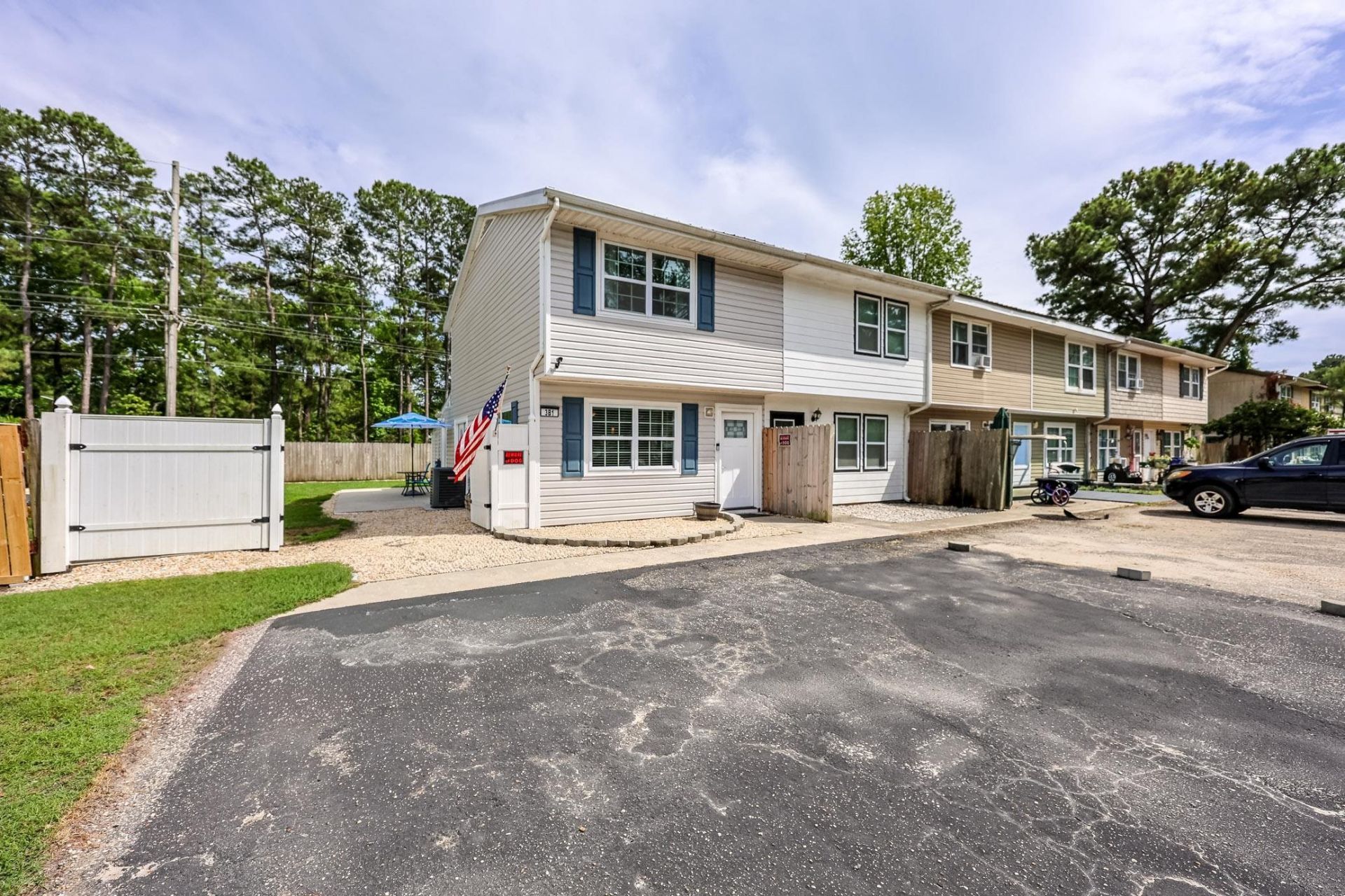 1604 Fawn Vista Dr. Photo 1