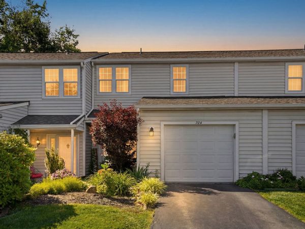 704 Carla Drive, Pittsburgh, PA 15238