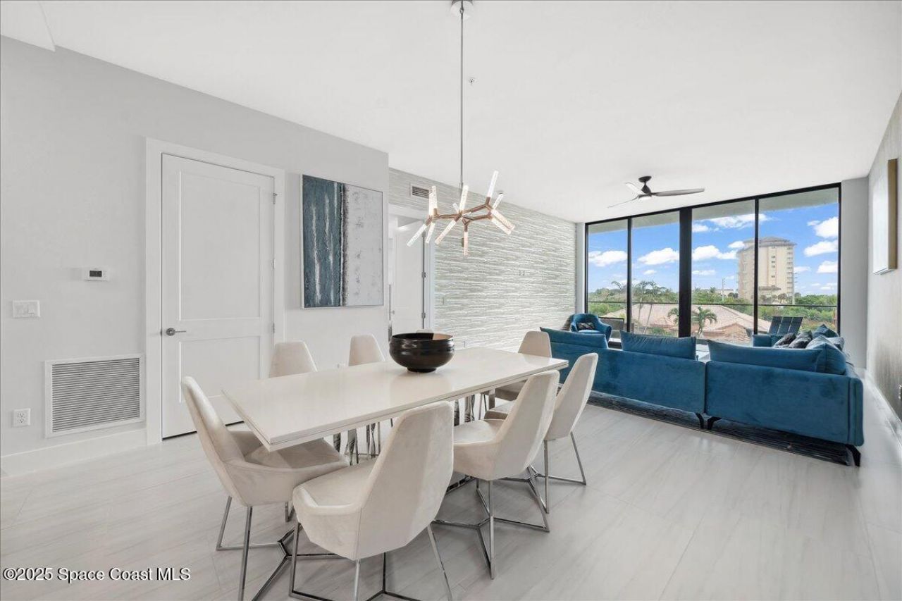 3031 Hafen Lane , Unit 306, Melbourne Beach, FL 32951 Photo