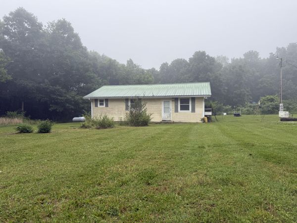 1095 County Road 302, Alton, MO 65606
