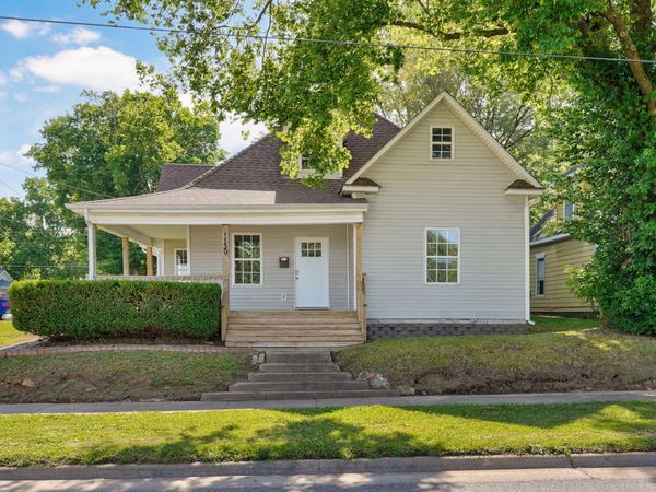 1130 N National Avenue, Springfield, MO 65802