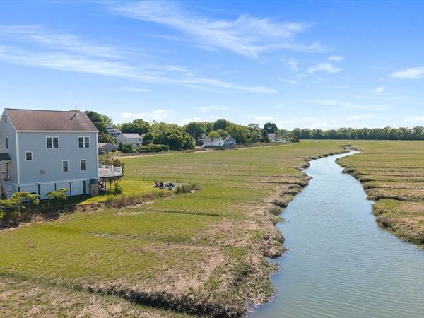 30 Hooper St, Quincy, MA 02169