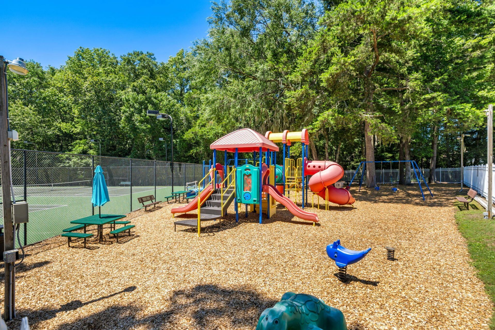 8514 Kennestone Lane Photo 23
