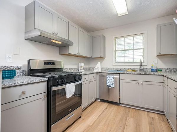 1105 Natchez Trace, Atlanta, GA 30350