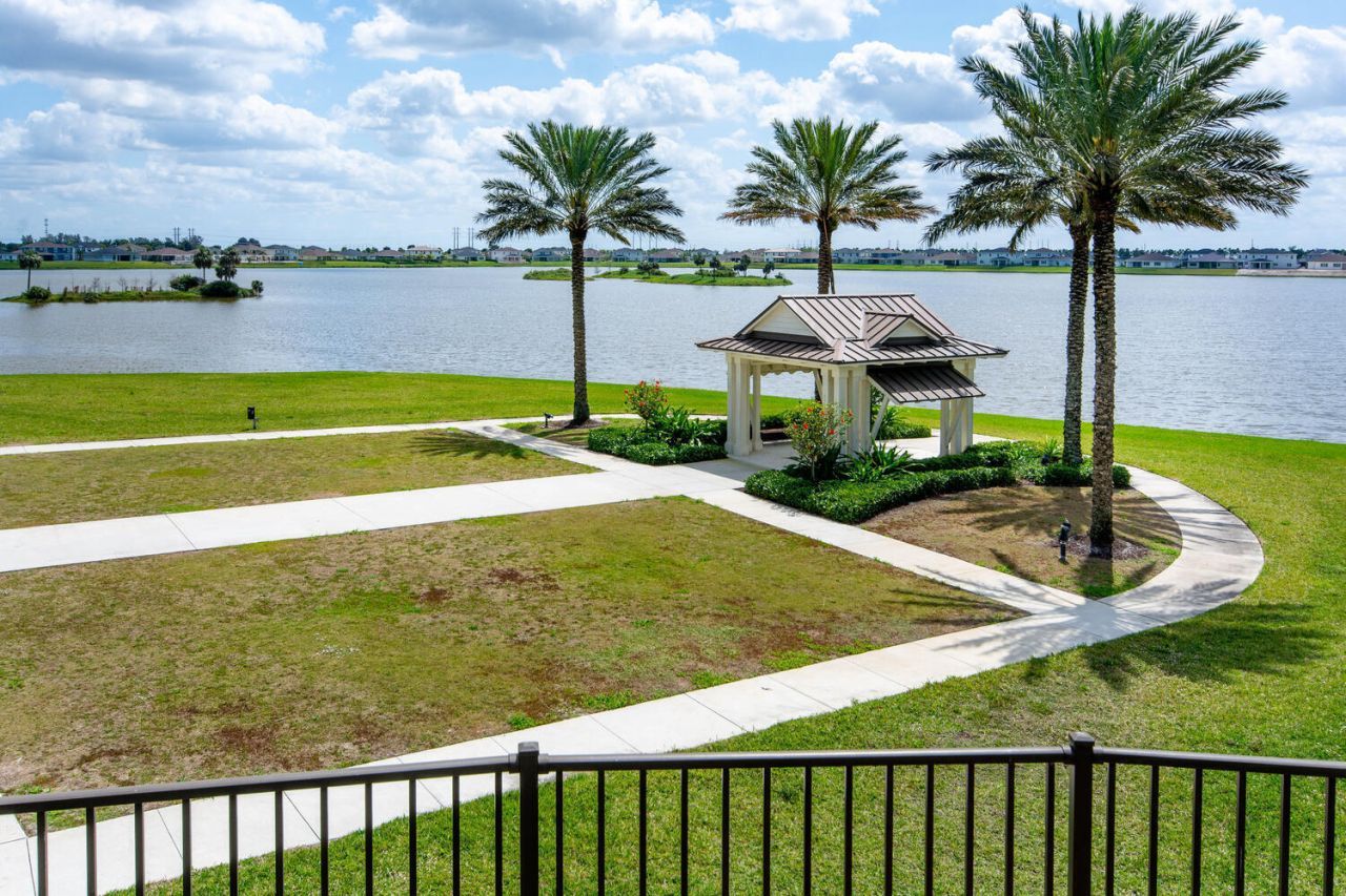 714 Hookline Circle, Loxahatchee, FL 33470 Photo