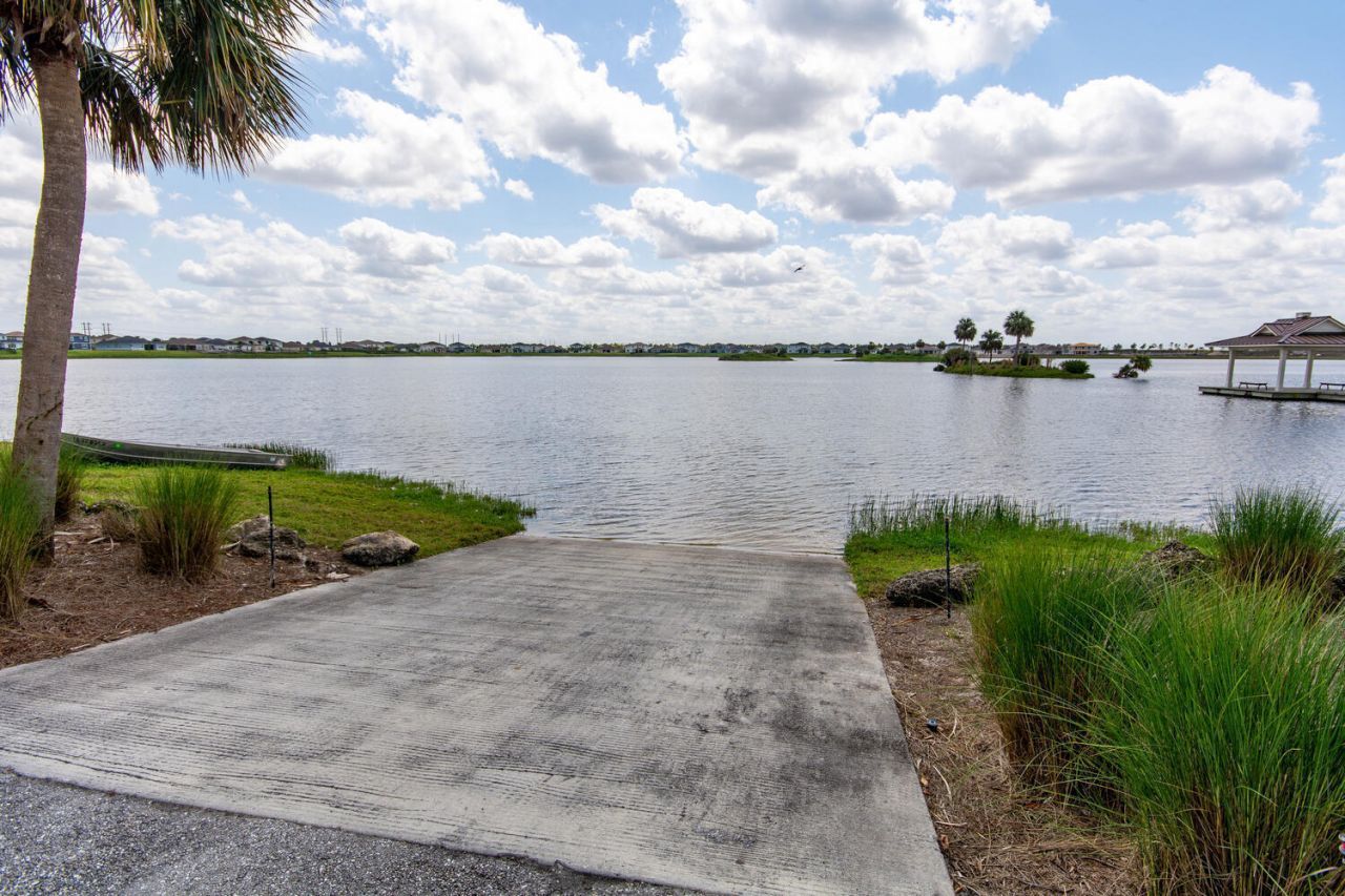 714 Hookline Circle, Loxahatchee, FL 33470 Photo