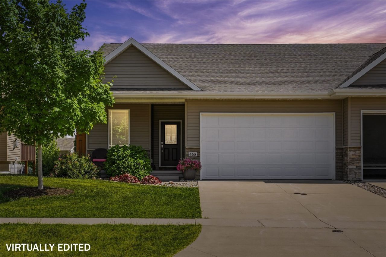 465 2nd Street, Fairfax, IA 52228 Main Photo