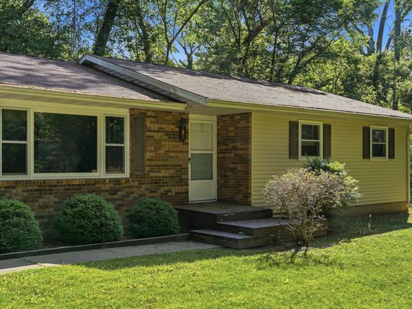 7261 S Ridge Road, DIXON, IL 61021