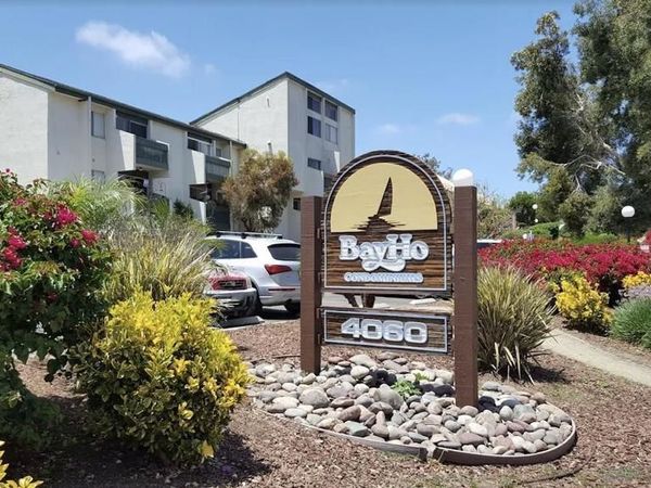 San Diego, CA 92117