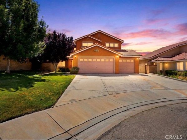 44103 Sundance Court , Lancaster, CA 93535