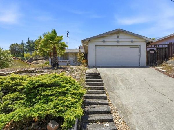 4839 Snow Drive , San Jose, CA 95111