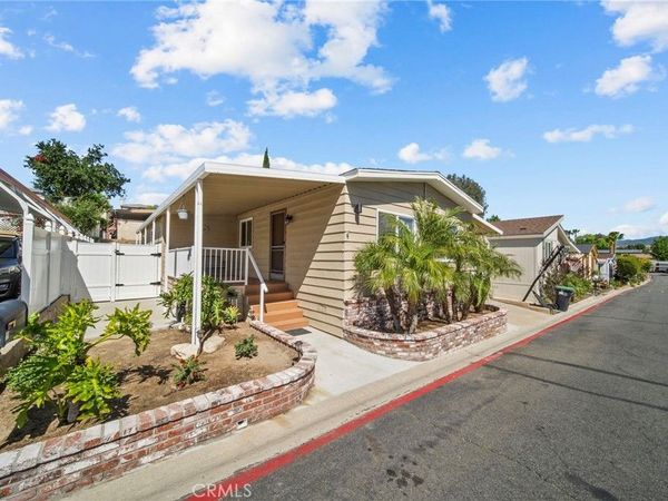 31301 Lakehills Road , Unit 80, Castaic, CA 91384