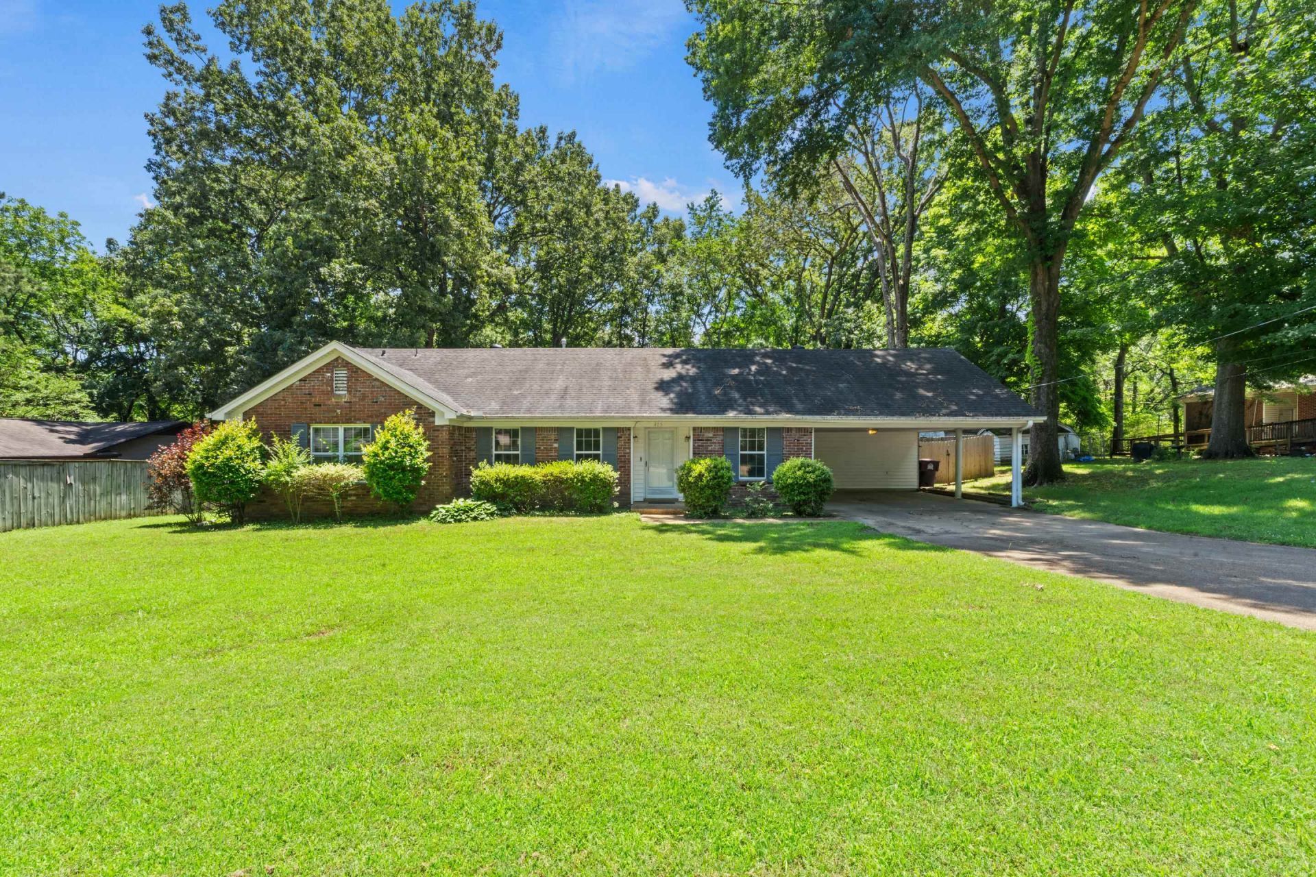 415 Sterling Dr, Collierville, TN 38017 Main Photo