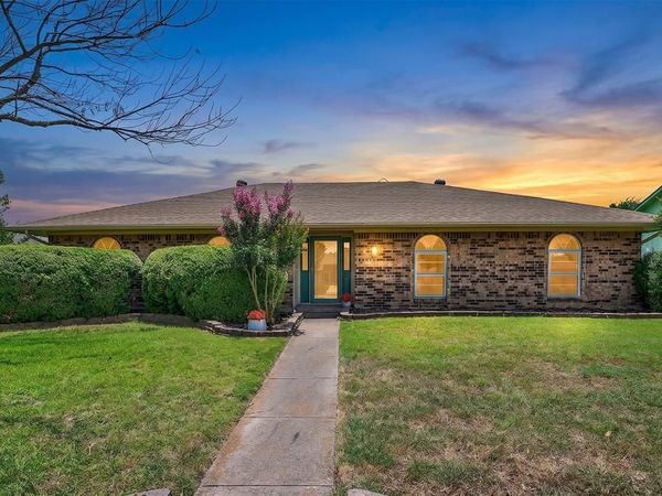 1500 Baltimore Drive , Richardson, TX 75081