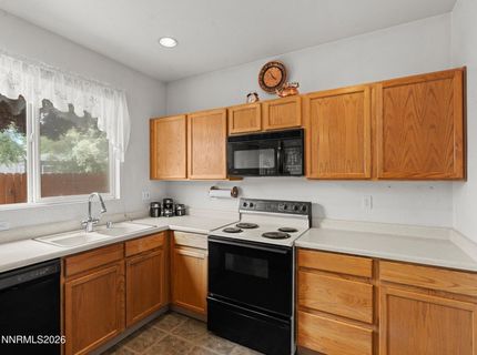 4056 Sycamore Way, Reno, NV 89502 Photo