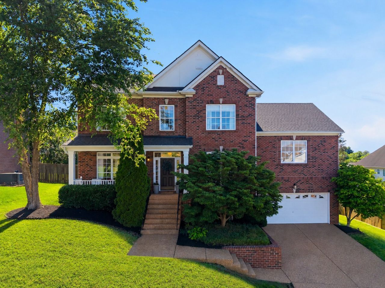 1605 Braebury Cir, Nashville, TN 37211 Main Photo