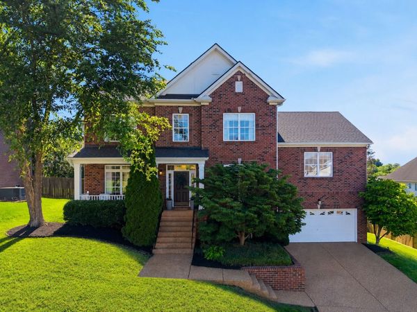 1605 Braebury Cir, Nashville, TN 37211