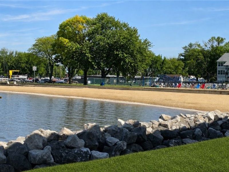 230 W Lakeshore Drive , Unit F, Port Clinton, OH 43452 Photo 17