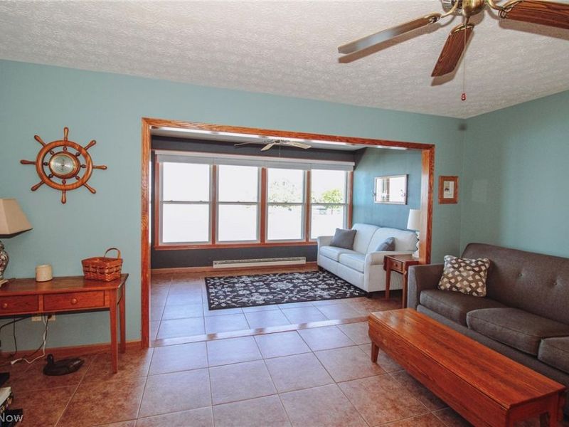 230 W Lakeshore Drive, Unit F, Port Clinton, OH 43452 Photo 2