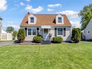 42 Daniel Avenue , Buffalo, NY 14225