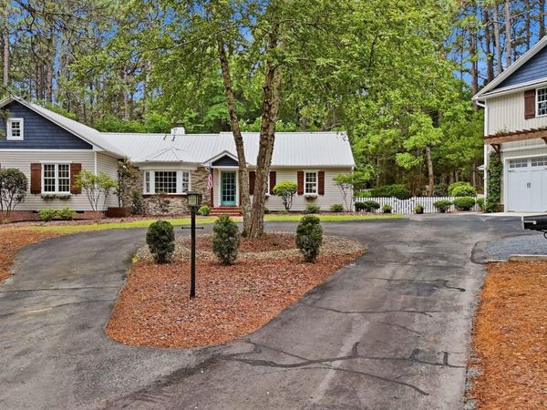 305 Maples Road, Southern Pines, NC 28387