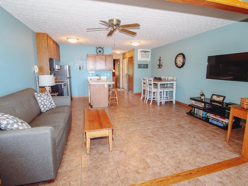 230 W Lakeshore Drive, Unit F, Port Clinton, OH 43452 Photo 10