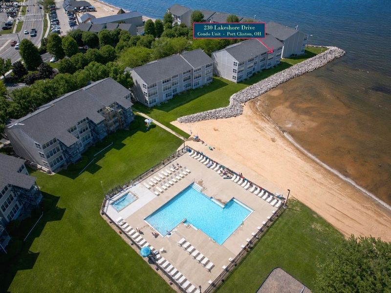 230 W Lakeshore Drive, Unit F, Port Clinton, OH 43452 Photo 15