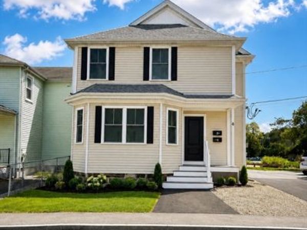 4 1st St, Taunton, MA 02780