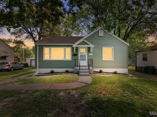 7743 Monroe Drive , Hanley Hills, MO 63133