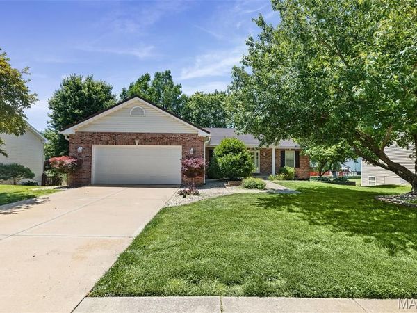 137 Egret Court , Belleville, IL 62223