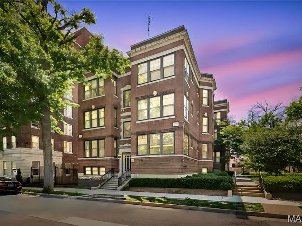 609 Clara Avenue , Unit 2A, St Louis, MO 63112