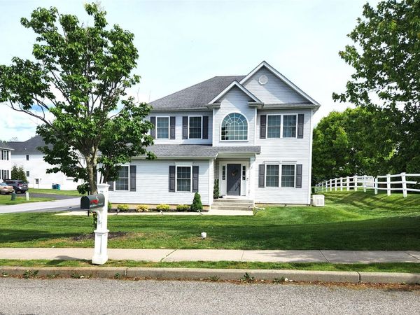 5 Mulberry Place , Hopewell Junction, NY 12533
