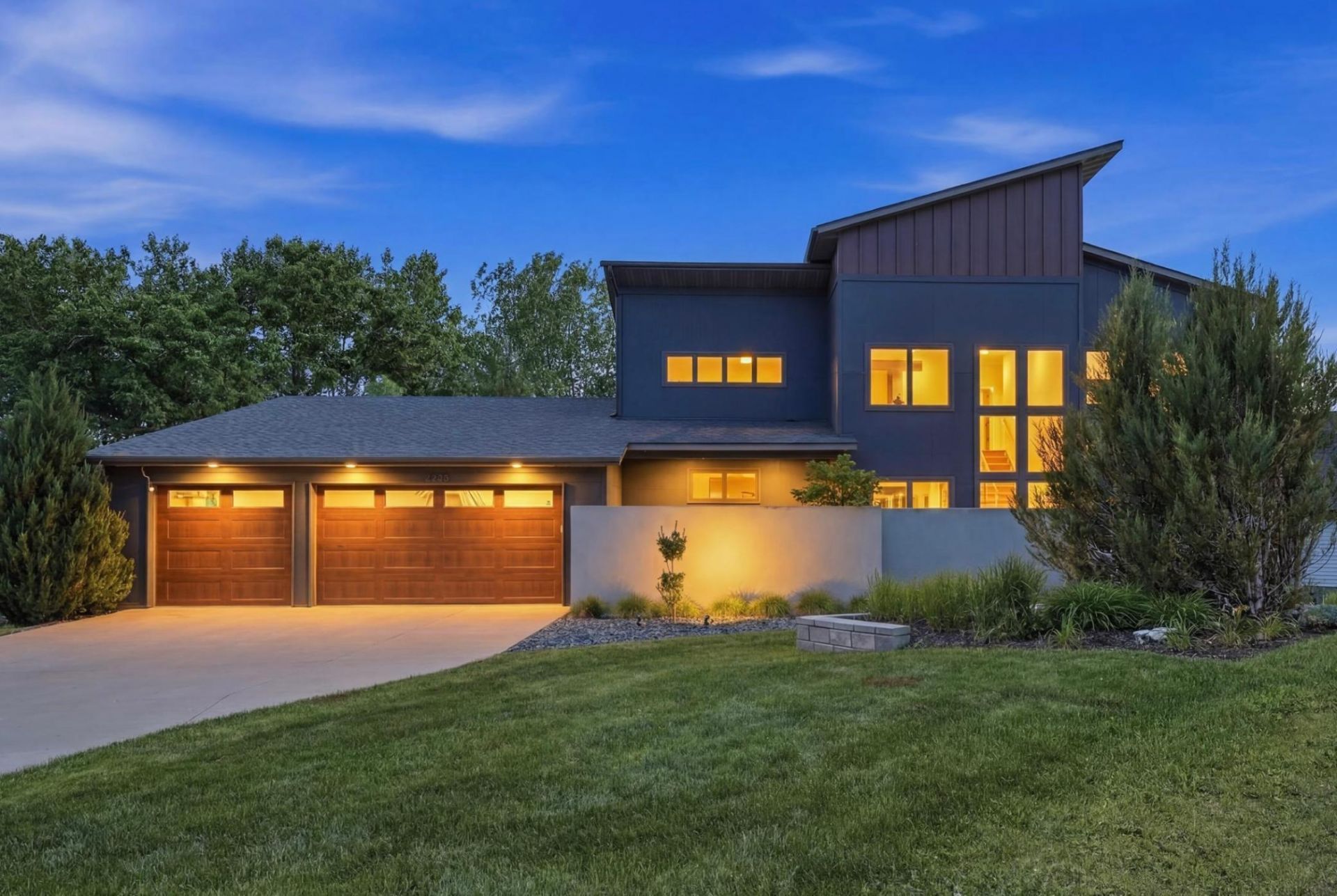 2229 Wall Street, Eagan, MN 55122