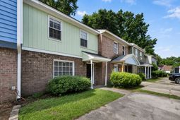 2491 Realm Street photo 4