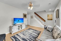 2491 Realm Street photo 4