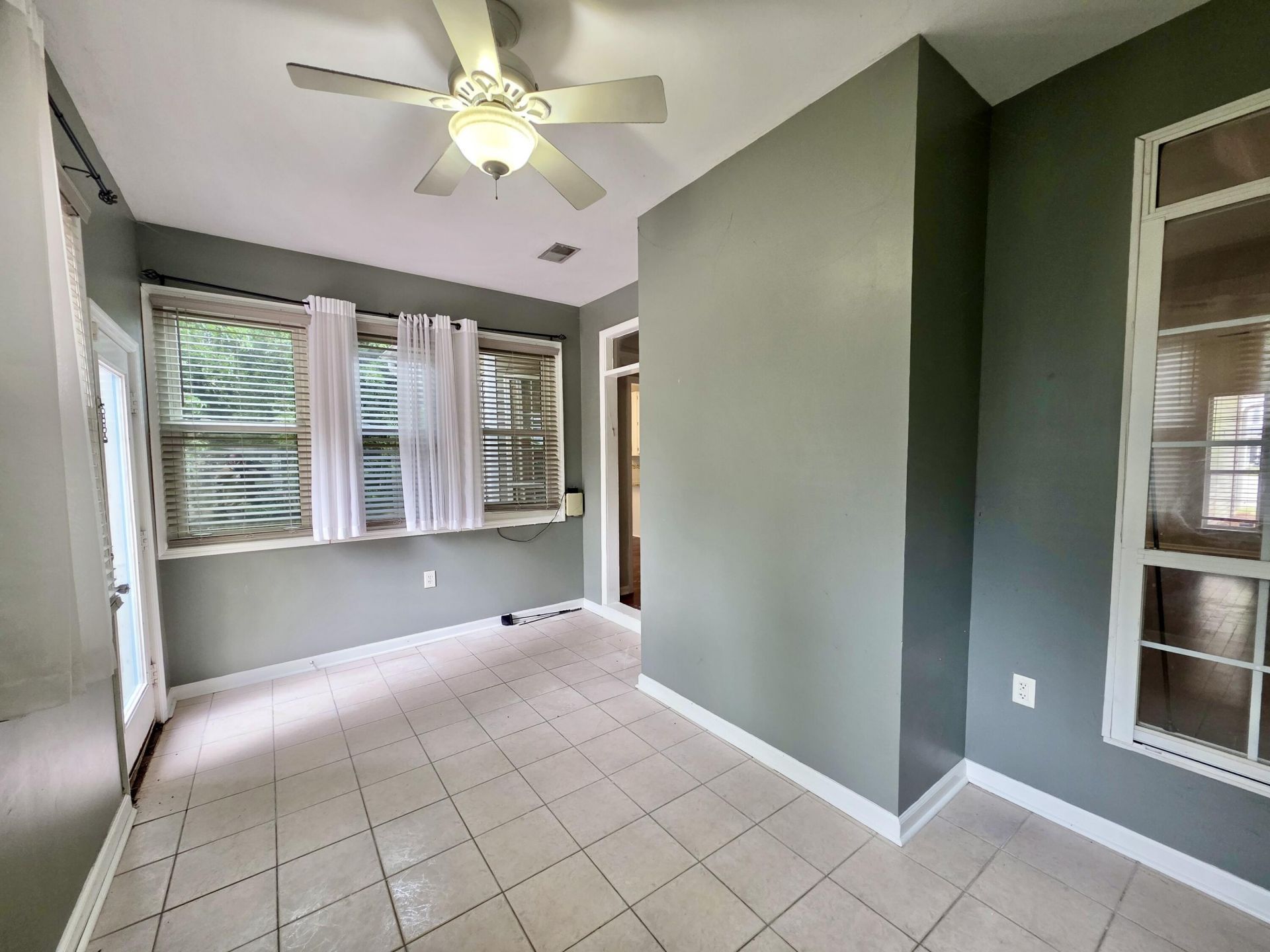 470 Cane Court Photo 13