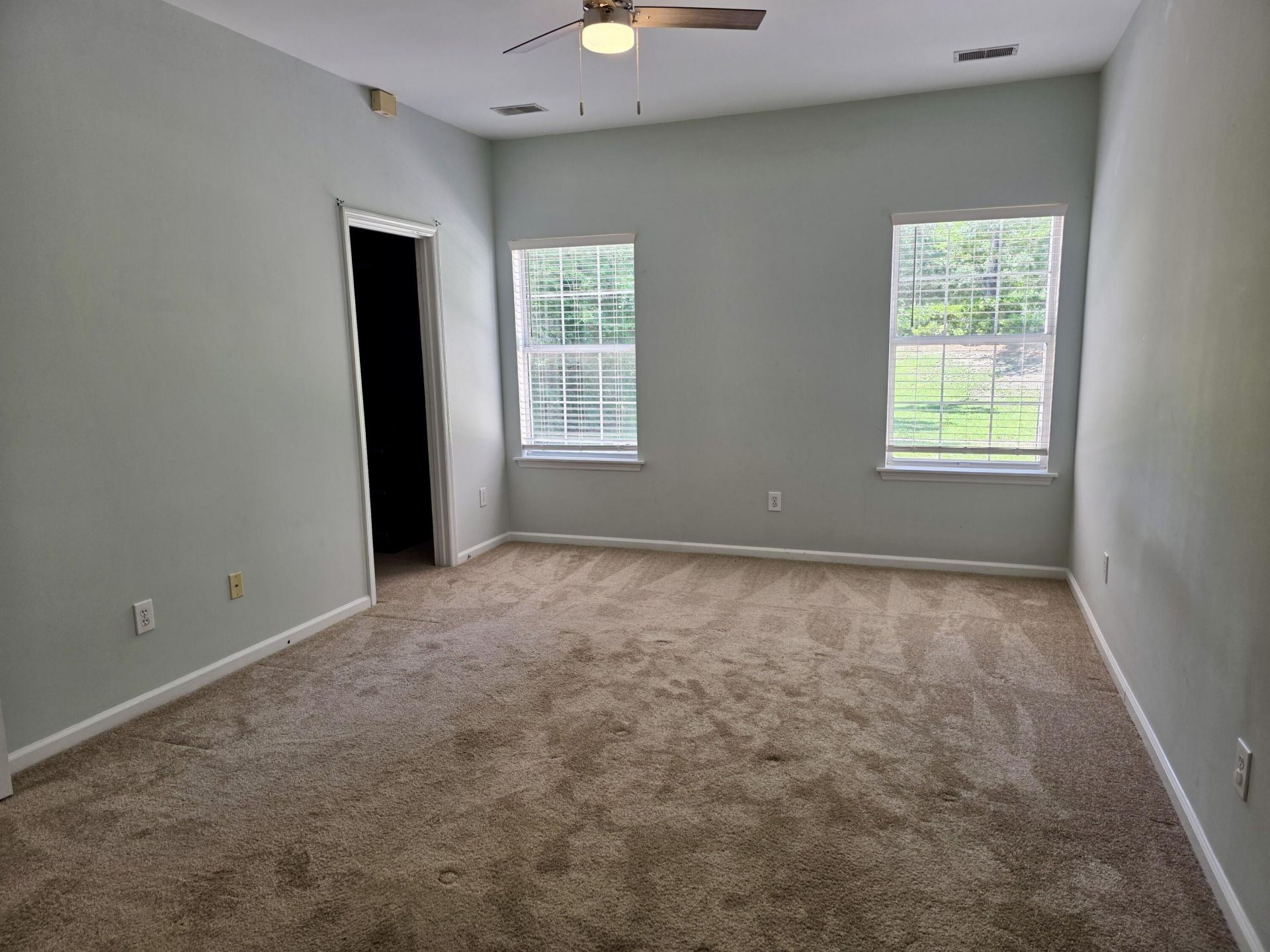470 Cane Court Photo 14