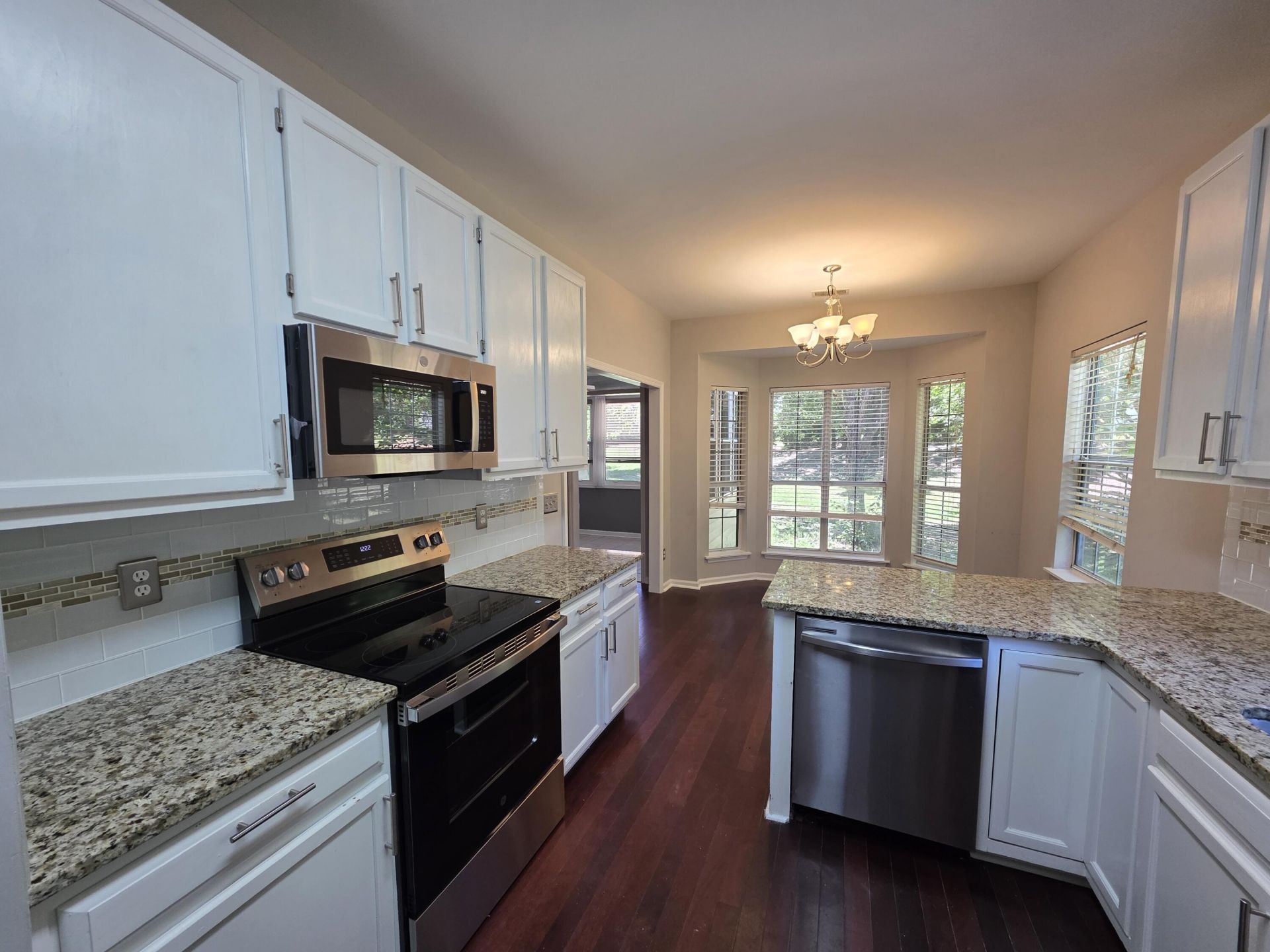 470 Cane Court Photo 6